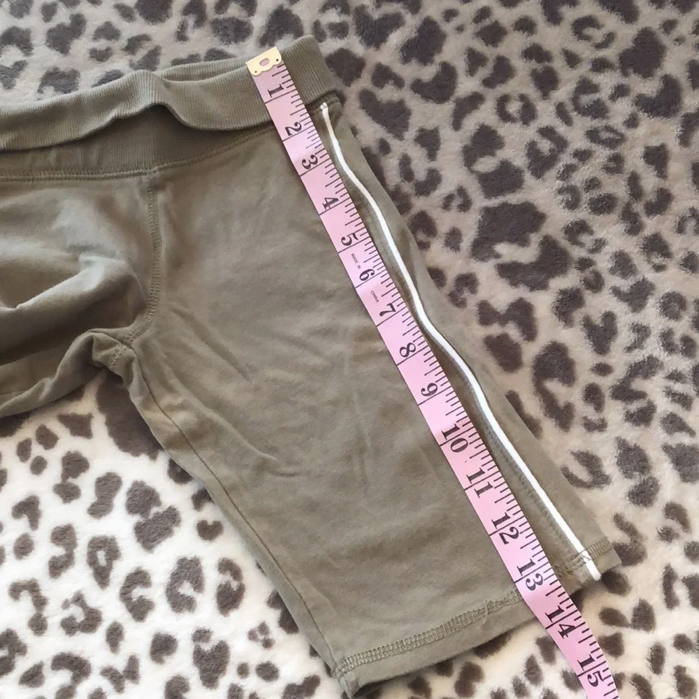 Old Navy Olive Green Yoga Foldover Wide Leg Pants Leggings Size 2T
